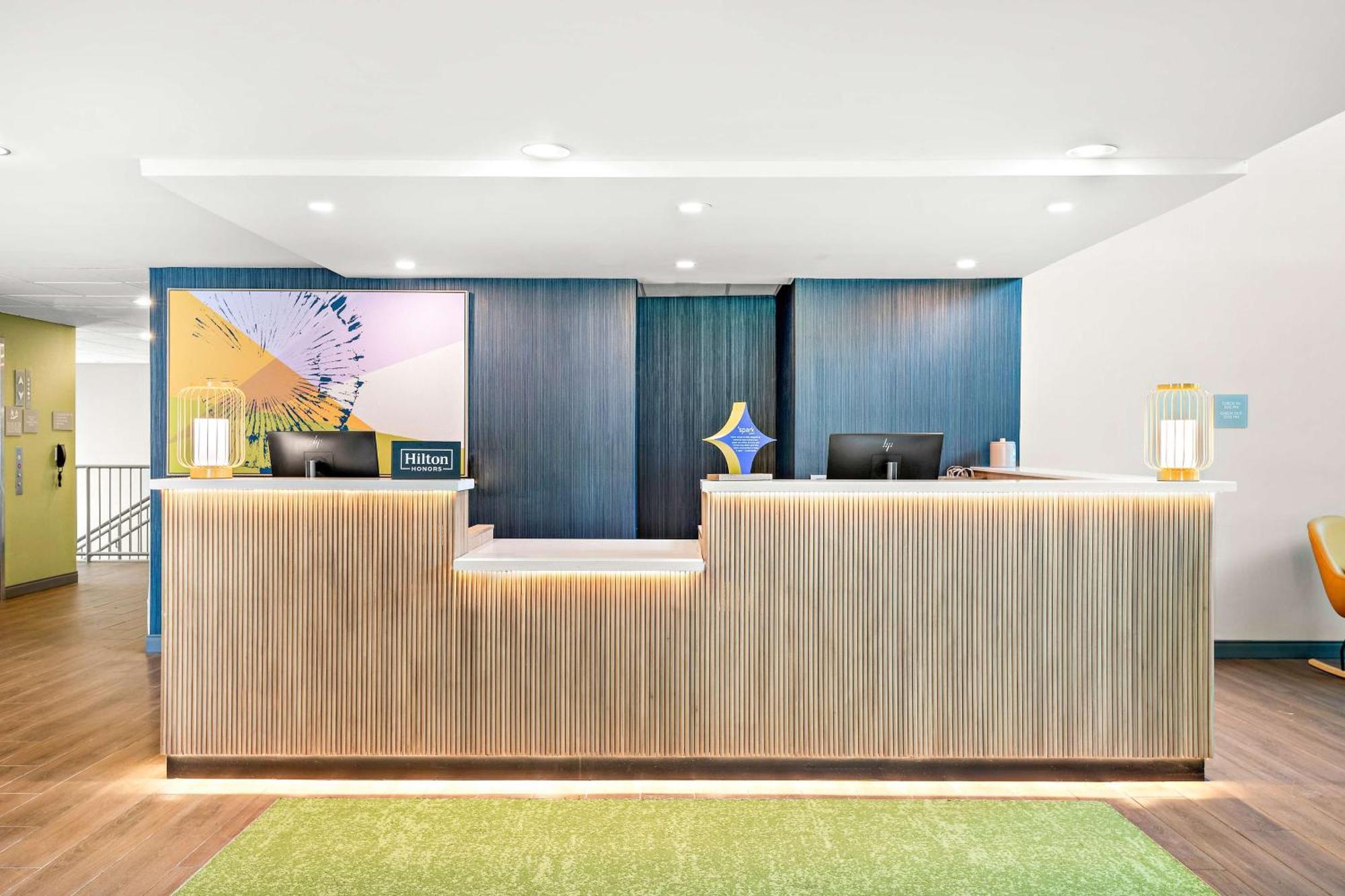 Spark By Hilton Exton Exterior foto